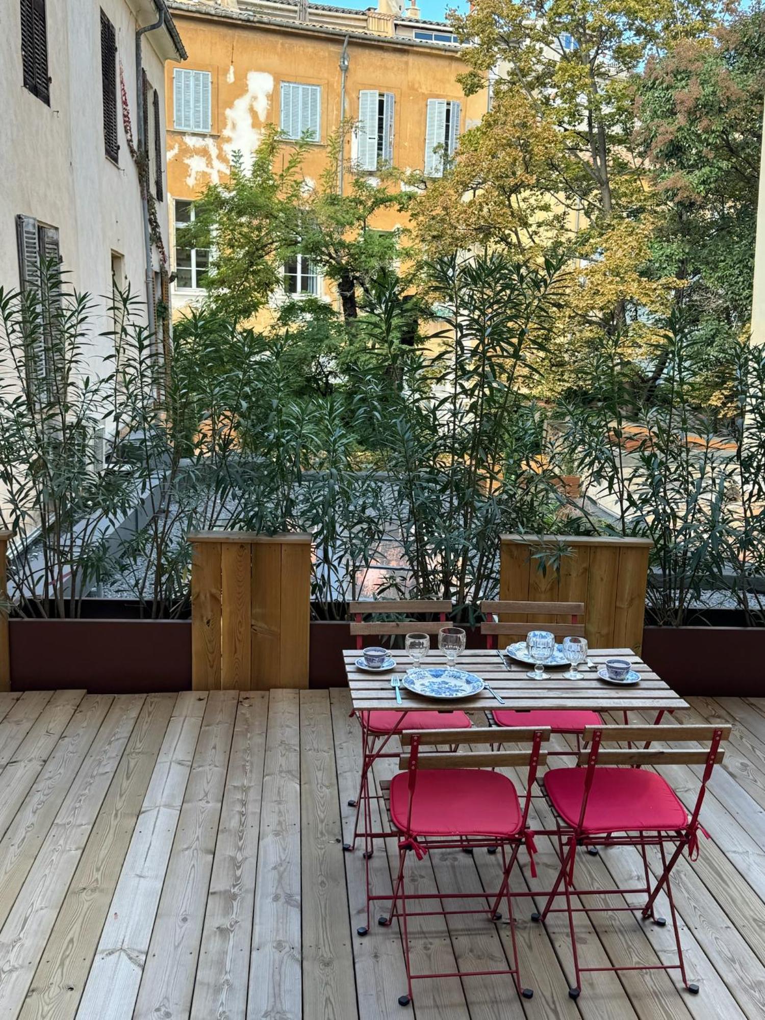 Les Du Cours & Spa Apartment